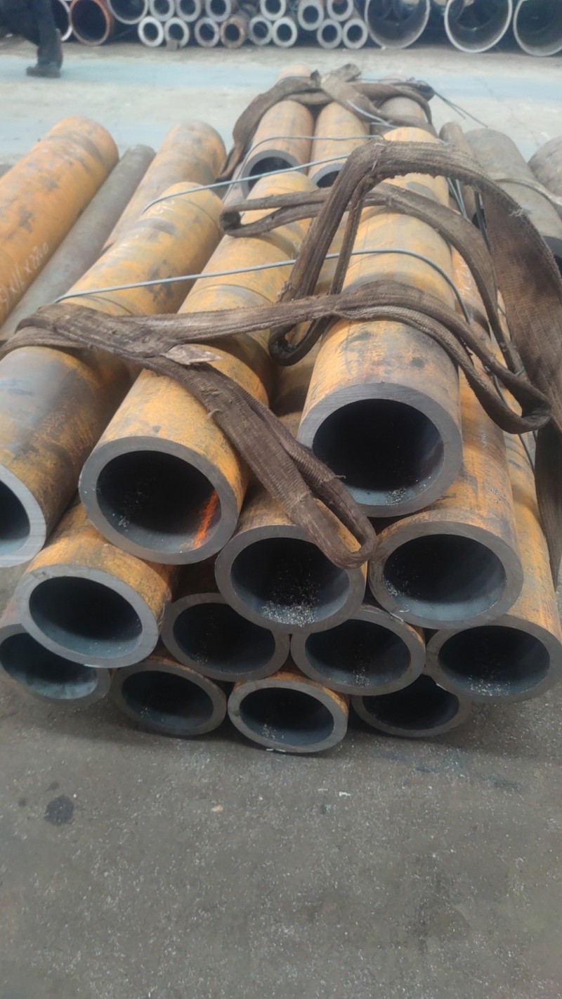 克什克腾克什克腾克什克腾15CrMoG无缝钢管切割